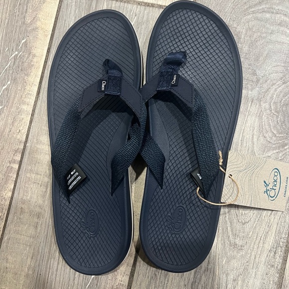 Chaco Shoes - Chaco Lowdown Navy Flip Flops NWT Woman’s 10